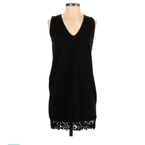 ASOS NWT Black Ribbed V-Neck Floral Lace-Hem Dress Size petite 0